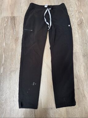 Figs Black Cargo Scrub Pants